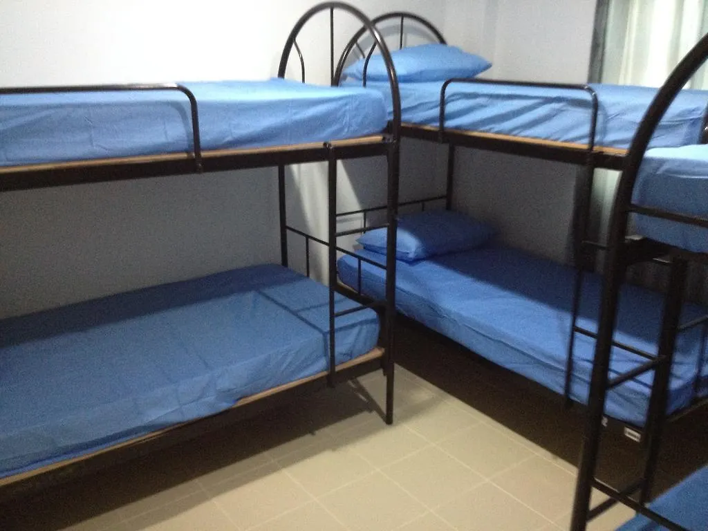 Phil Inn @ Dickson Singapore Hostel