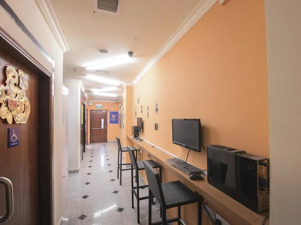 Hostel Phil Inn @ Dickson Singapore